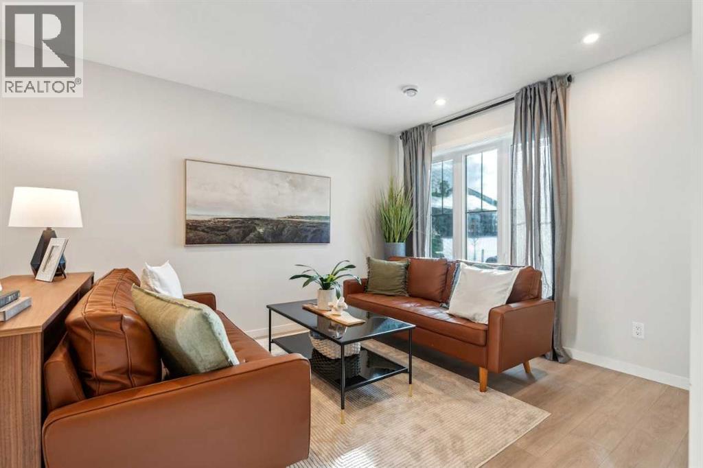 825, 155 Crimson Ridge Place Nw, Calgary, Alberta  T3L 2M4 - Photo 5 - A2284551