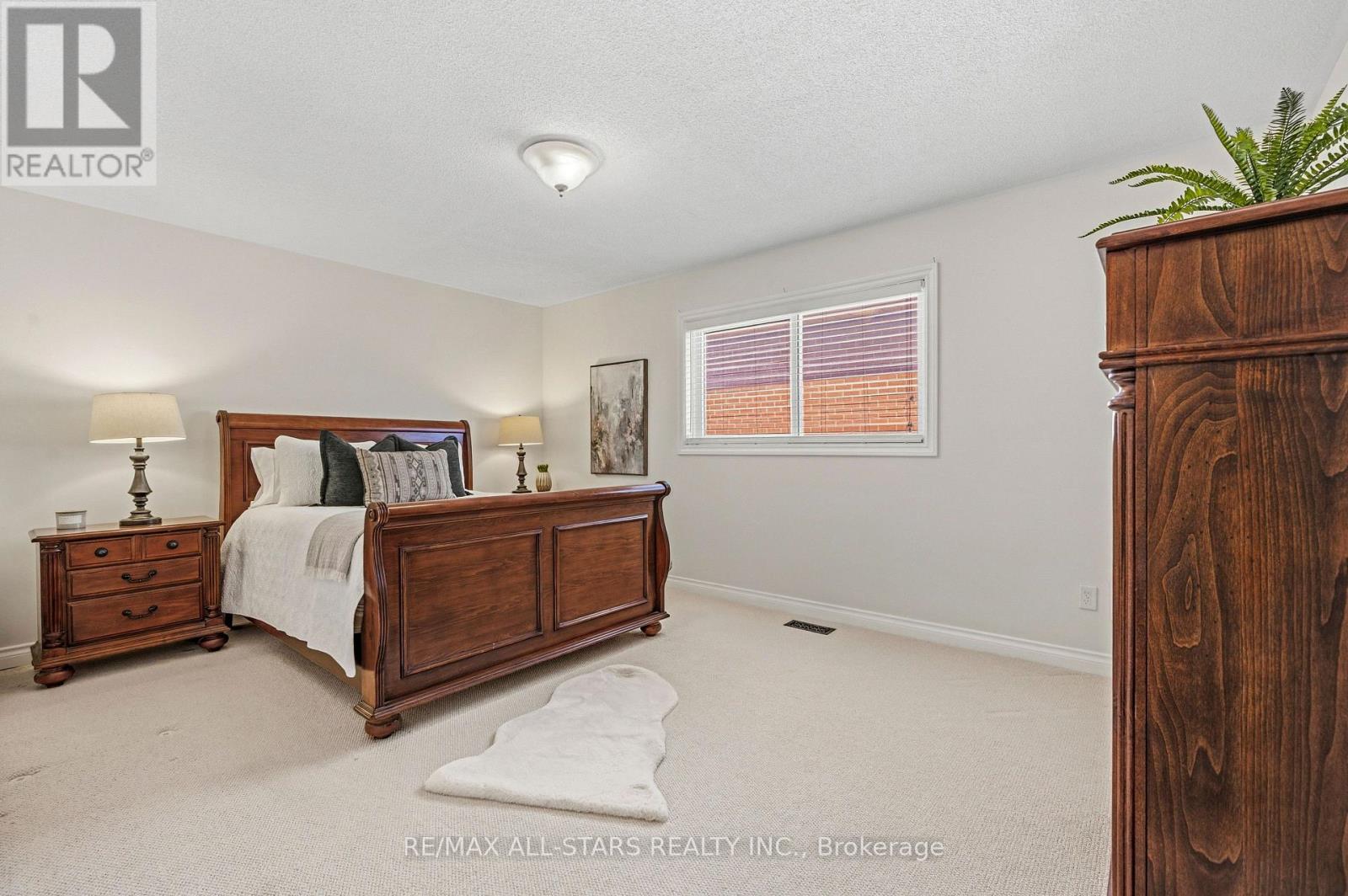 53 Smithy Street, Markham, Ontario  L3P 6M7 - Photo 34 - N12979414