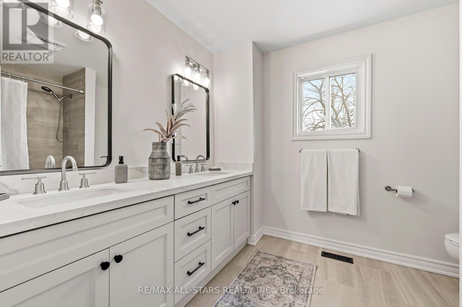 53 Smithy Street, Markham, Ontario  L3P 6M7 - Photo 39 - N12979414