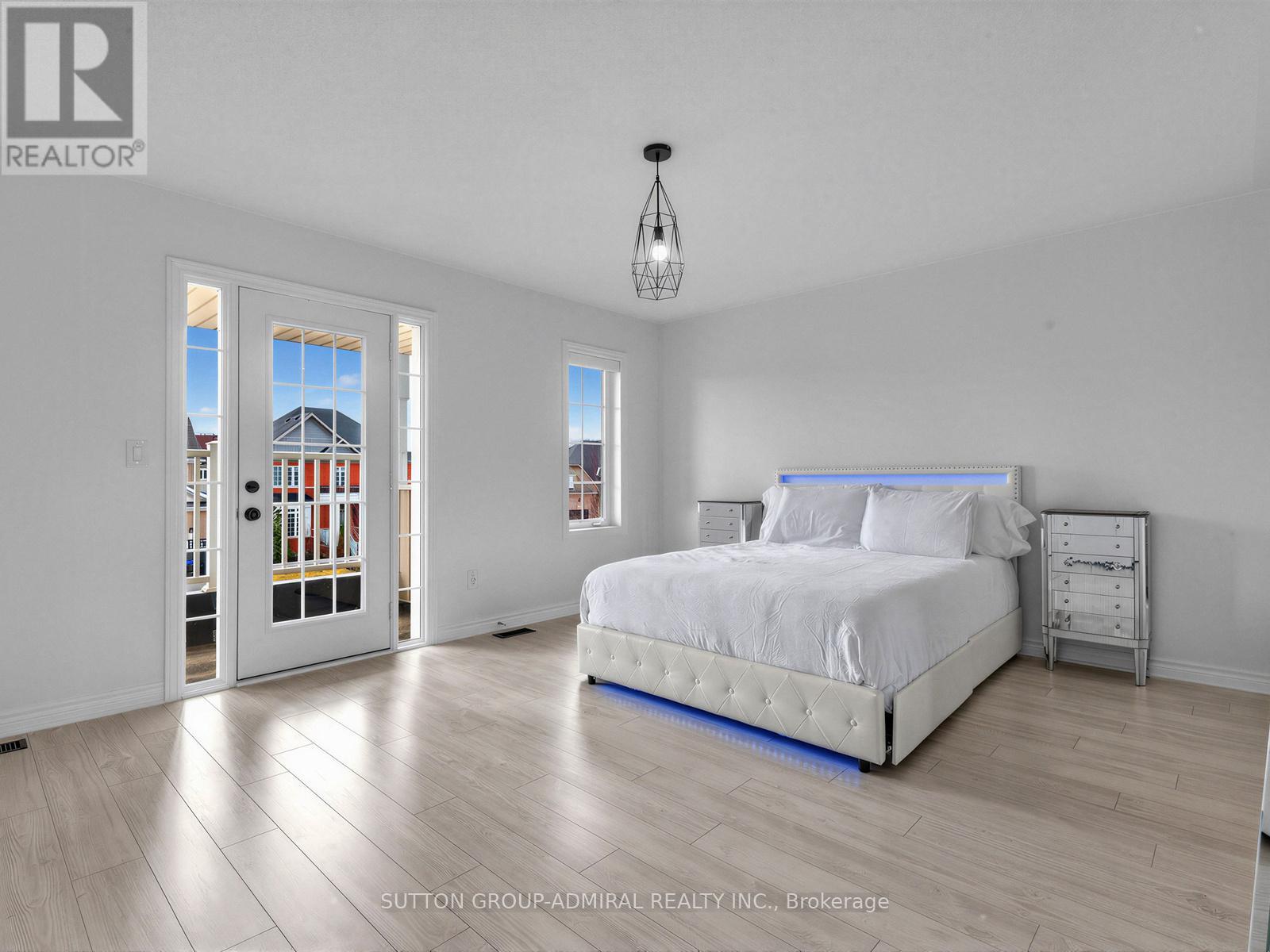 96 Mount Crescent, Essa, Ontario  L3W 0N2 - Photo 33 - N12979474