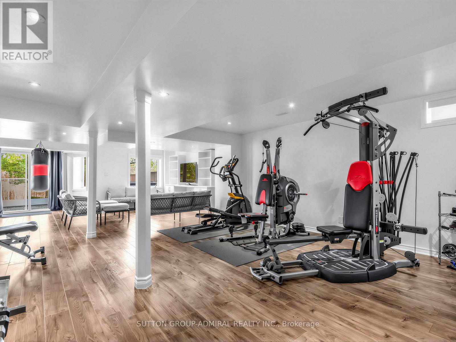 96 Mount Crescent, Essa, Ontario  L3W 0N2 - Photo 35 - N12979474