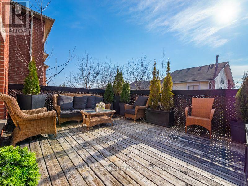 280 Fred Hagan Court, Newmarket, Ontario  L3Y 8K6 - Photo 6 - N12979502