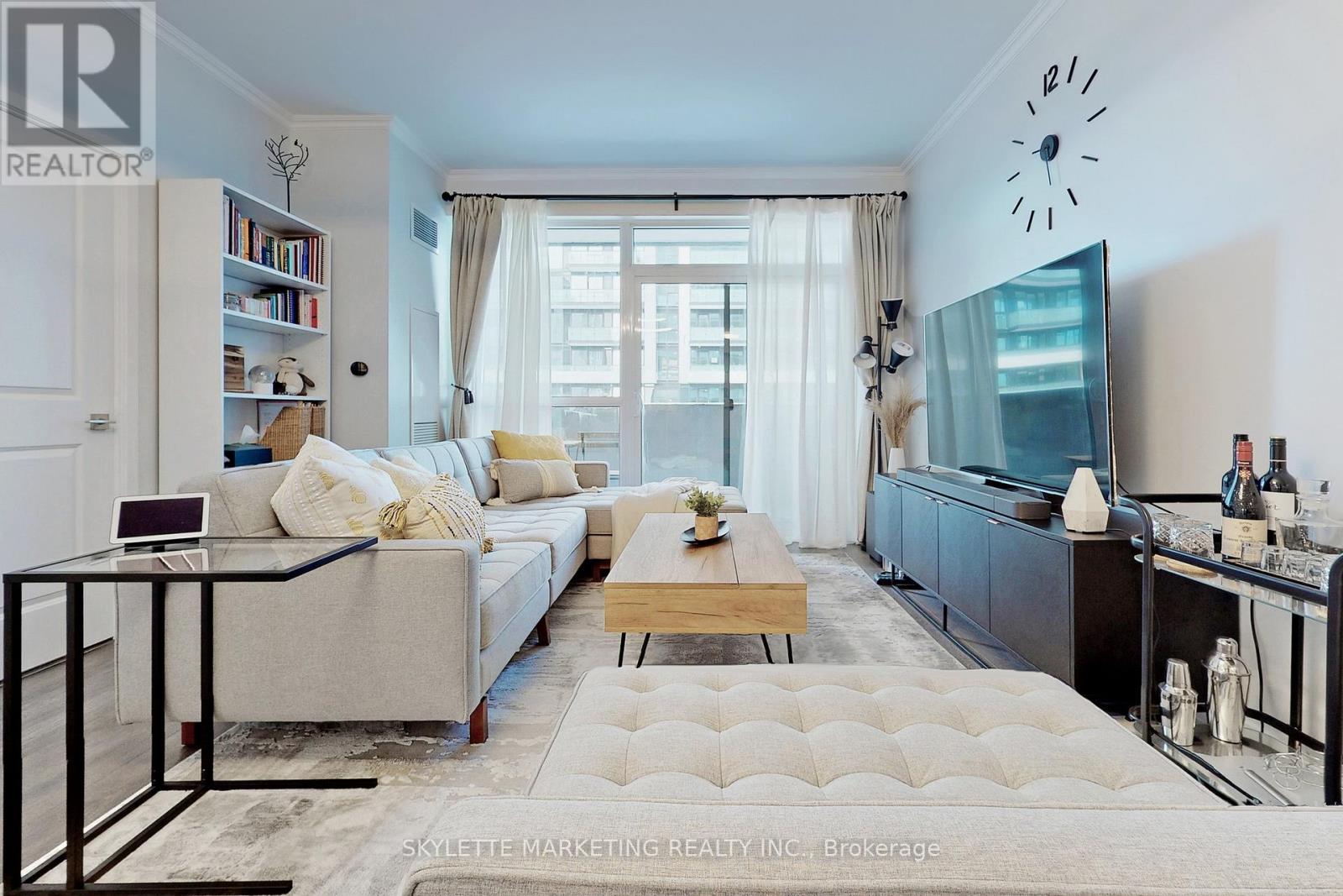 410 - 75 Oneida Crescent, Richmond Hill, Ontario  L4B 0H3 - Photo 8 - N12979528