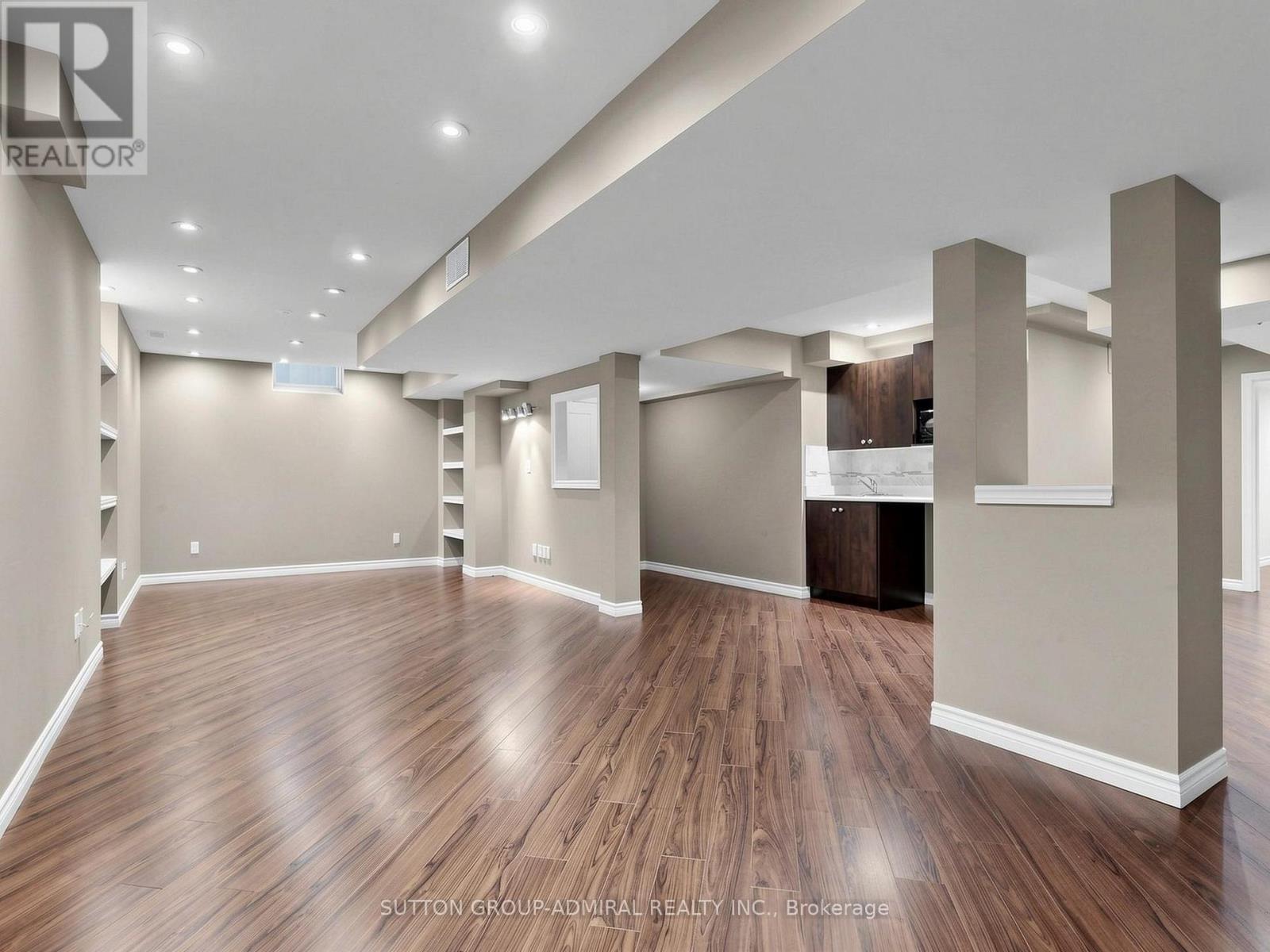 36 Canelli Heights Court, Vaughan, Ontario  L4J 8V5 - Photo 32 - N12979592