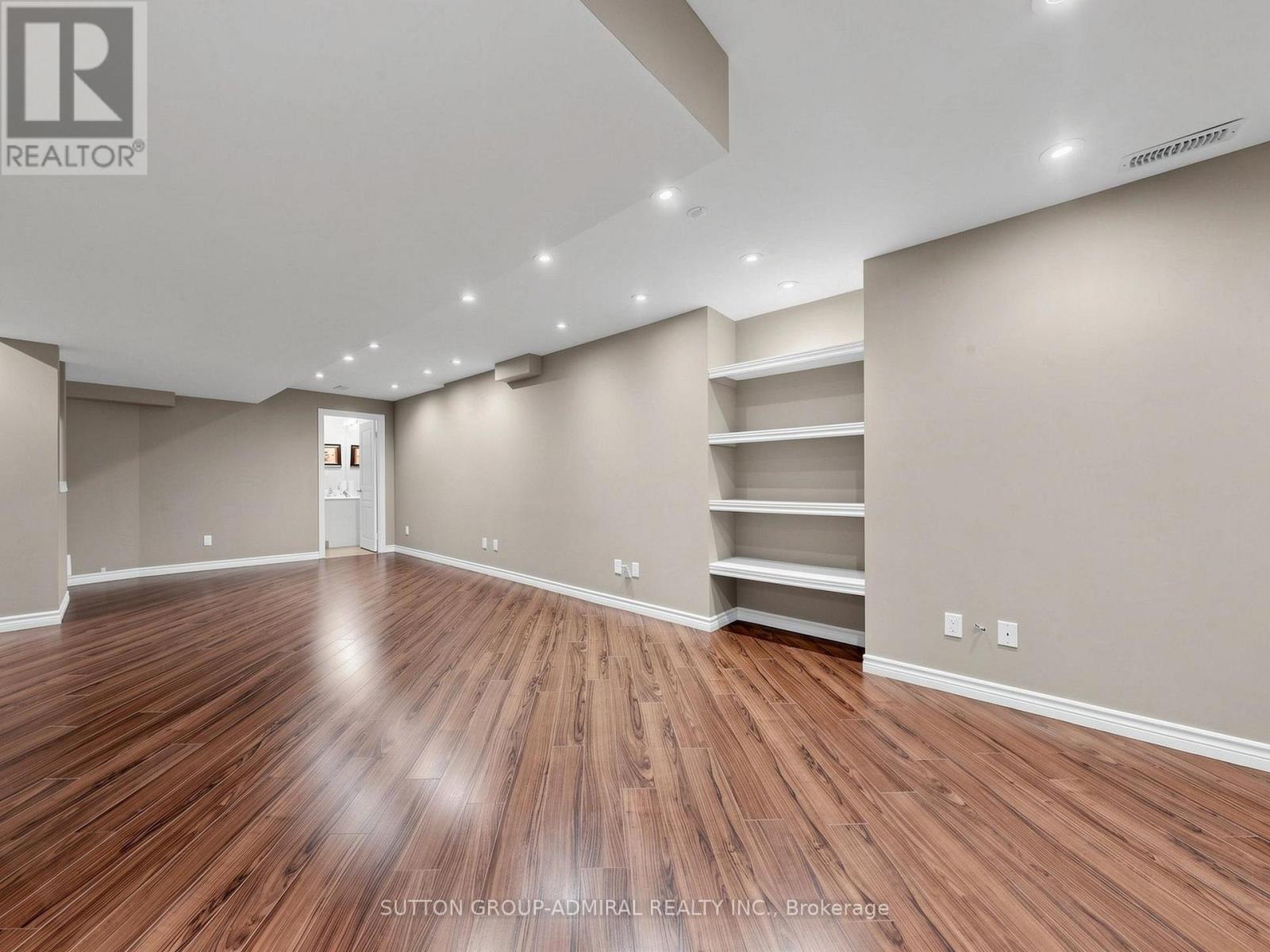 36 Canelli Heights Court, Vaughan, Ontario  L4J 8V5 - Photo 33 - N12979592