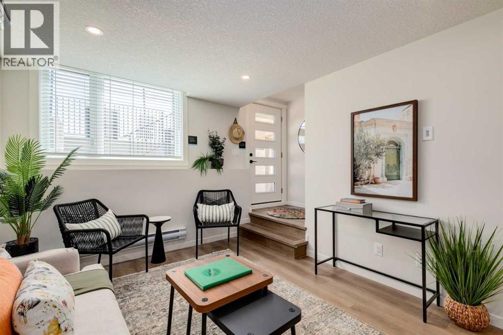 111, 155 Crimson Ridge Place Nw, Calgary, Alberta  T3L 2M4 - Photo 6 - A2284624