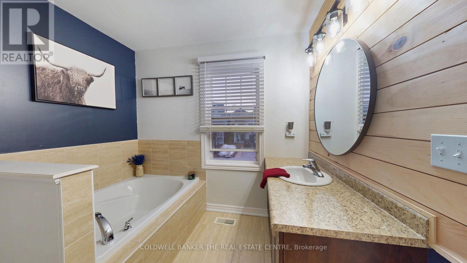 61 Pearl Drive, Orillia, Ontario  L3V 0A6 - Photo 16 - S12979600