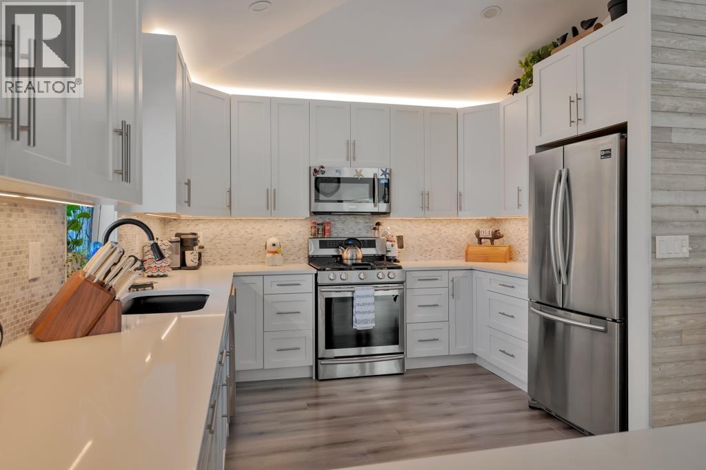 21199 River Road, Maple Ridge, British Columbia  V2X 2A5 - Photo 14 - R3108213