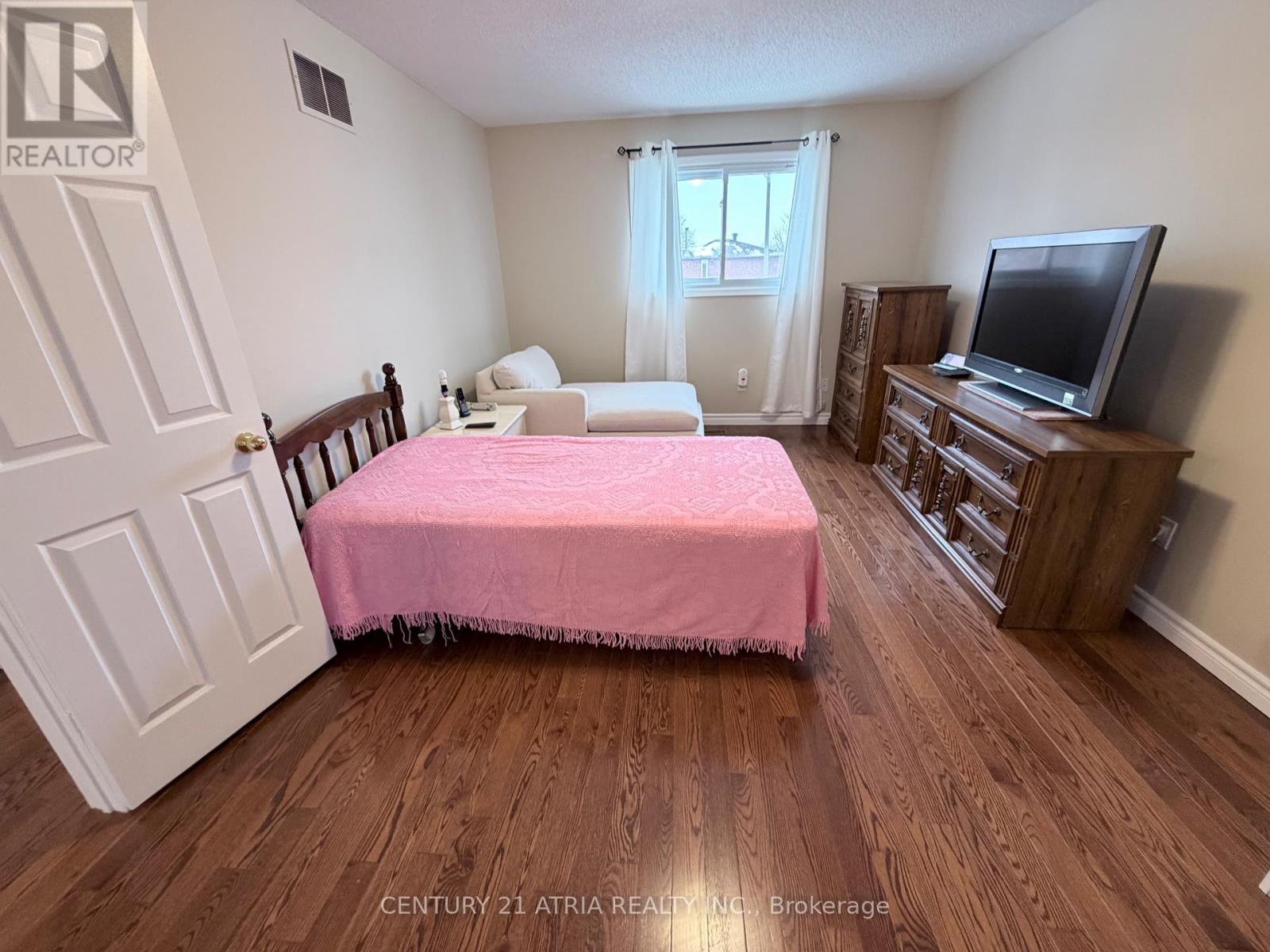 79 Maitland Drive, Markham, Ontario  L3R 4T6 - Photo 18 - N12829468