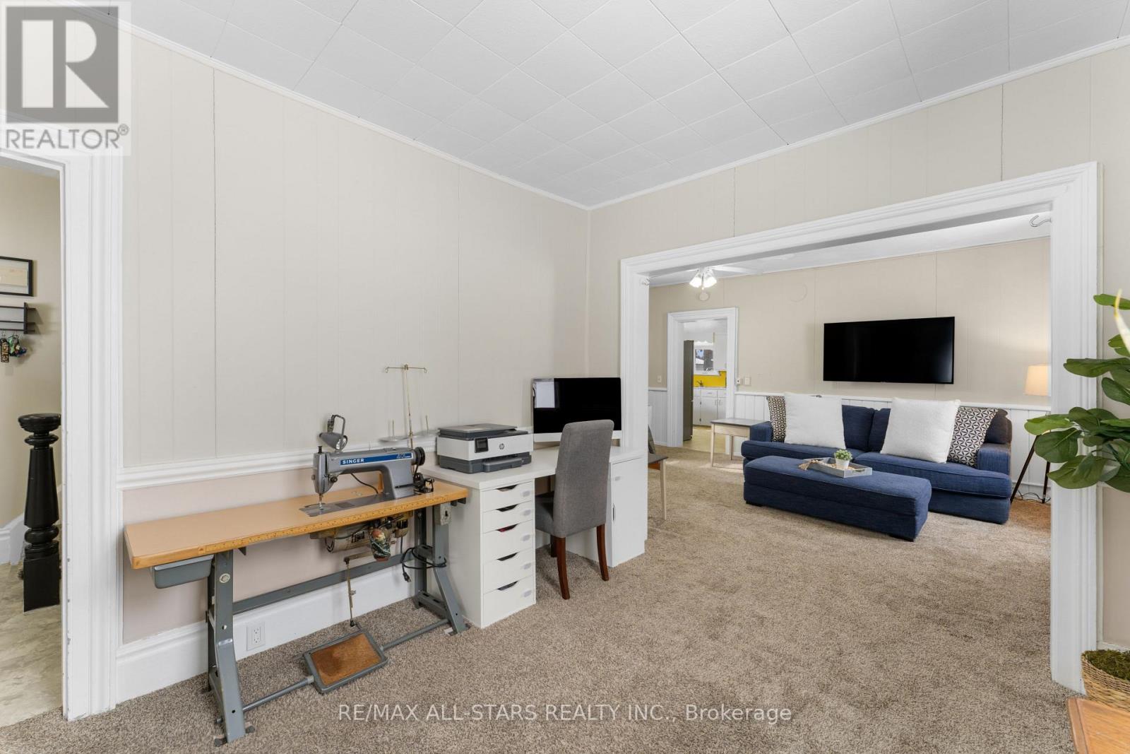 33 John Street, Kawartha Lakes, Ontario  K0M 1N0 - Photo 11 - X12927690