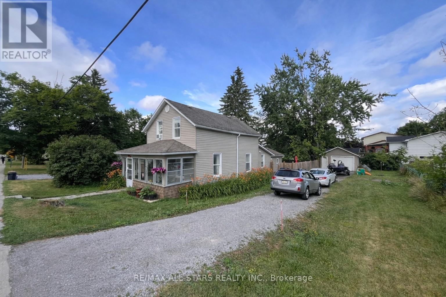 33 John Street, Kawartha Lakes, Ontario  K0M 1N0 - Photo 3 - X12927690