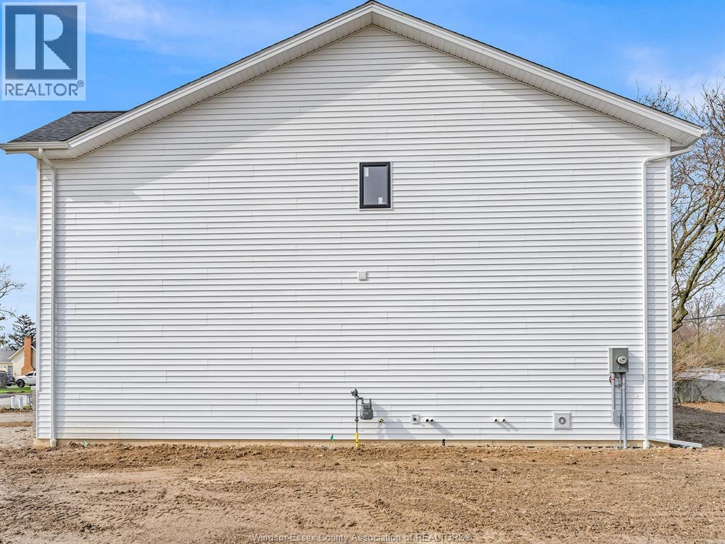 73 Balaclava, Amherstburg, Ontario  N9V 2W9 - Photo 10 - 26007688