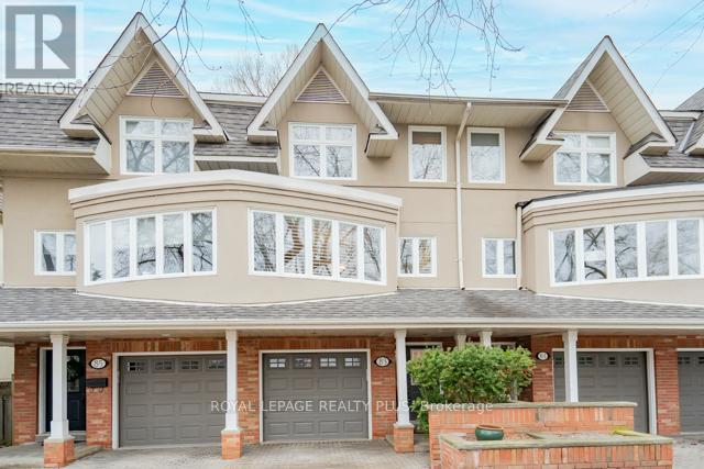 83 KERR STREET, Oakville, Ontario