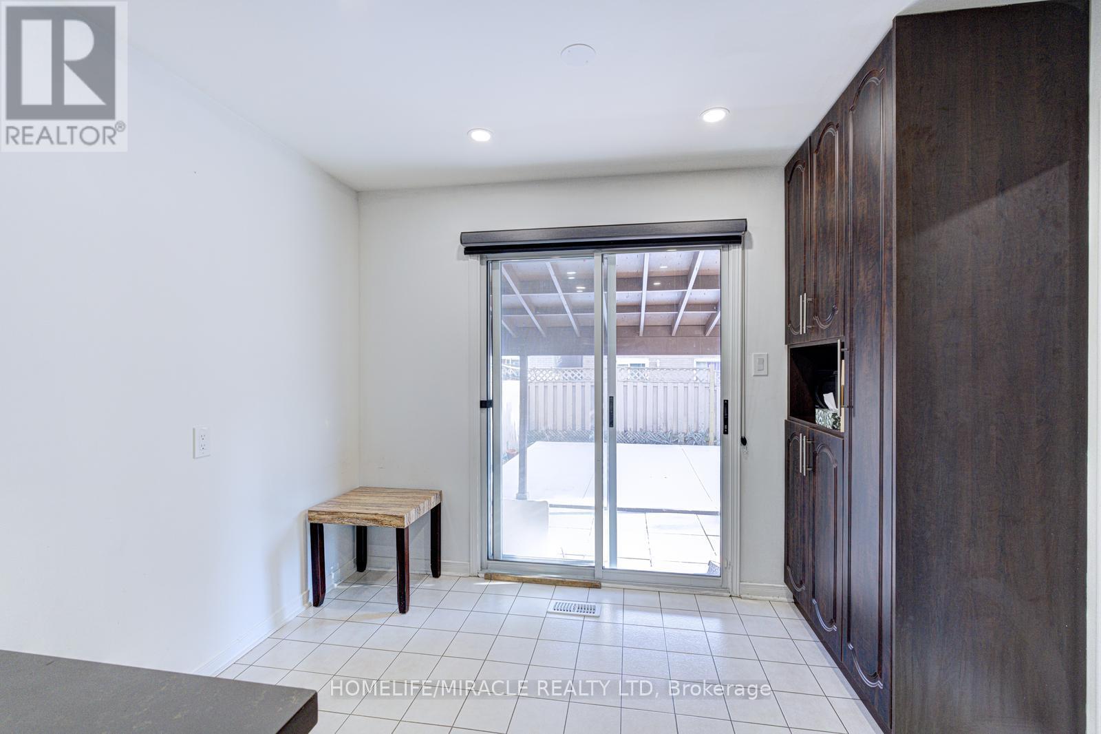 32 Pennsylvania Avenue, Brampton, Ontario  L6Y 4N7 - Photo 22 - W12979420