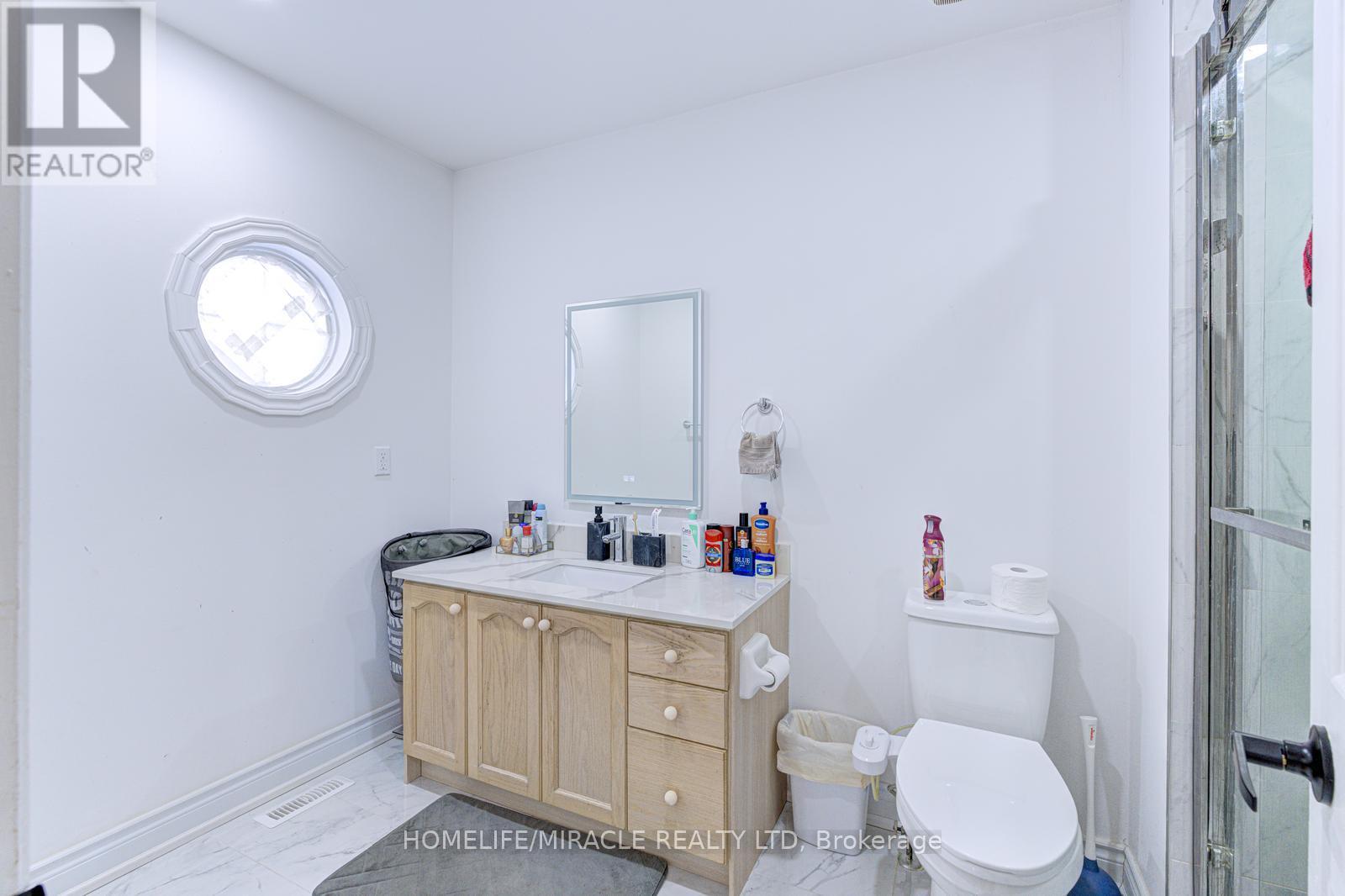 32 Pennsylvania Avenue, Brampton, Ontario  L6Y 4N7 - Photo 27 - W12979420