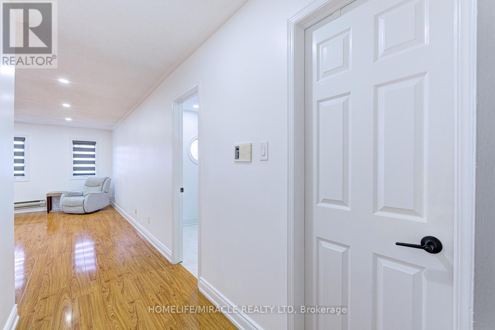 32 Pennsylvania Avenue, Brampton, Ontario  L6Y 4N7 - Photo 29 - W12979420