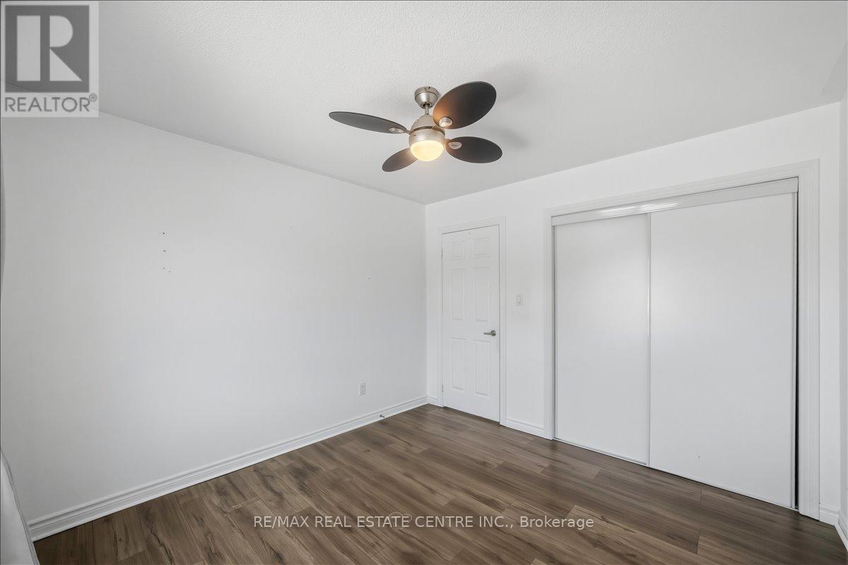 355 Hobbs Crescent, Milton, Ontario  L9T 0J3 - Photo 21 - W12979440