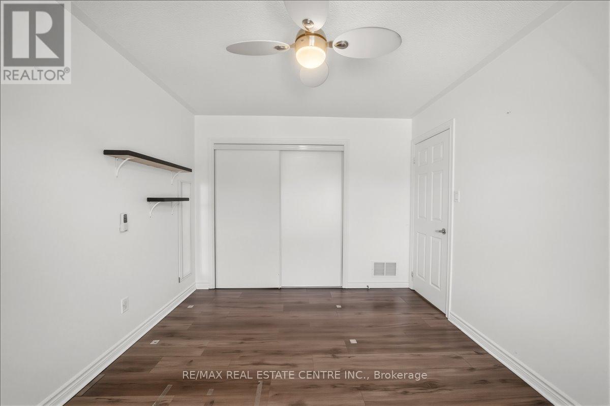 355 Hobbs Crescent, Milton, Ontario  L9T 0J3 - Photo 25 - W12979440