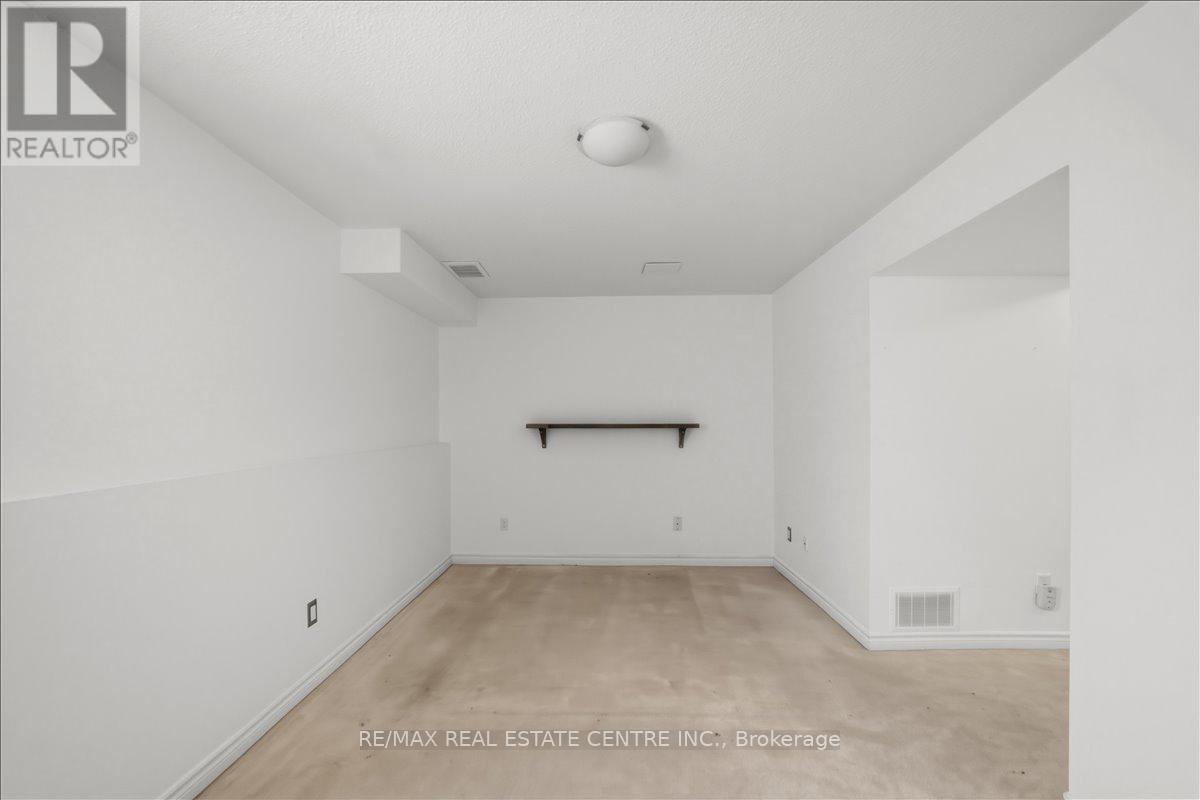 355 Hobbs Crescent, Milton, Ontario  L9T 0J3 - Photo 28 - W12979440