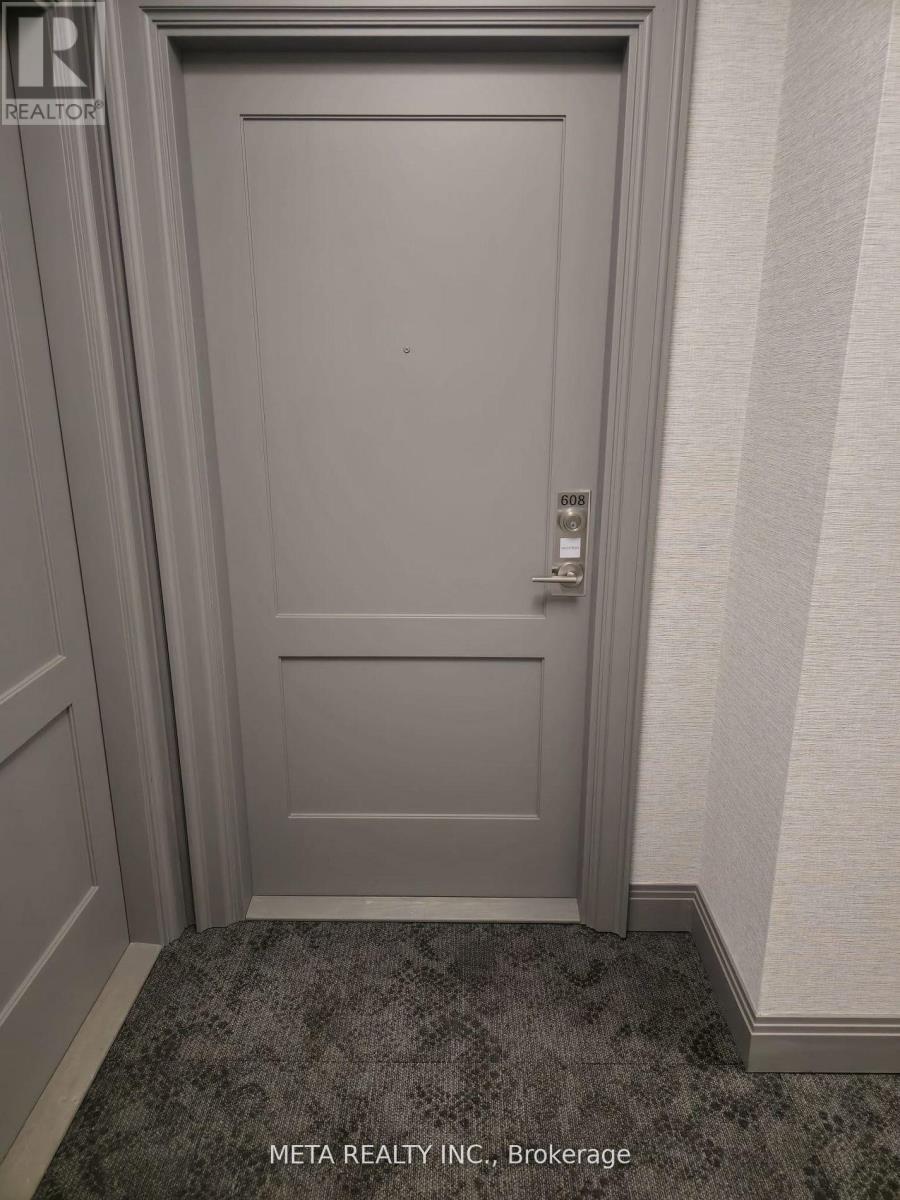 608 - 30 Elm Drive W, Mississauga, Ontario  L5B 0N6 - Photo 5 - W12979448