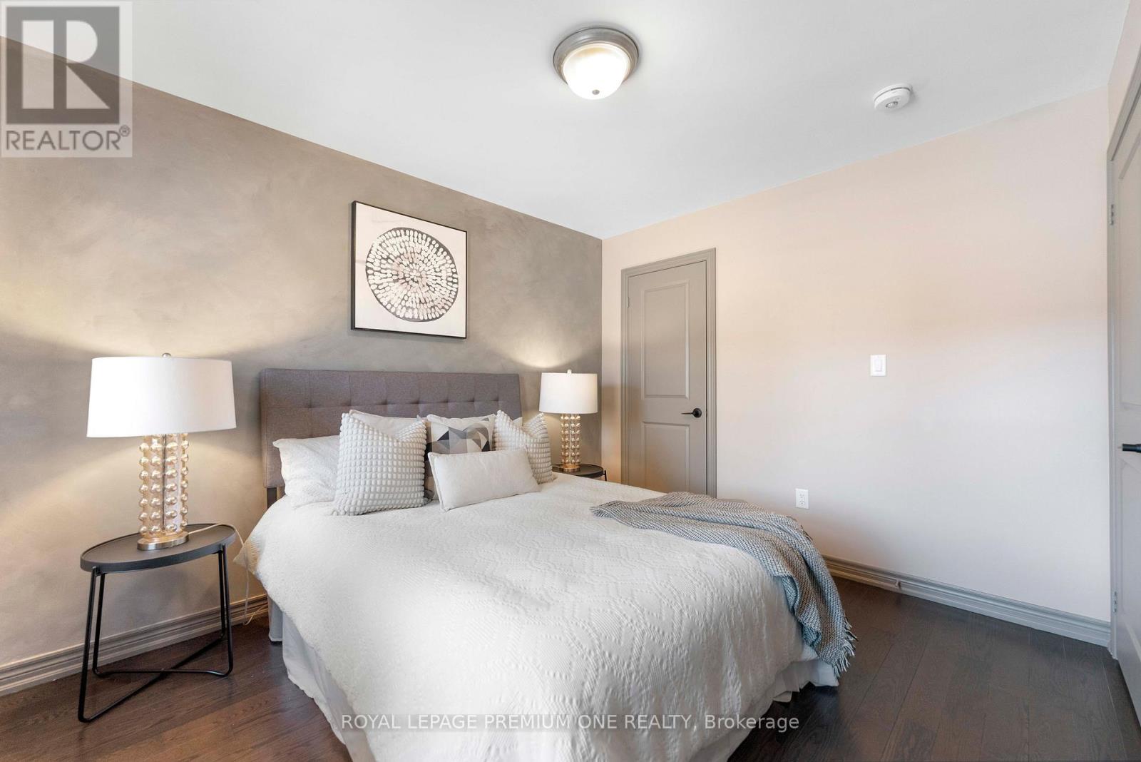 18 Morra Avenue, Caledon, Ontario  L7E 4K5 - Photo 28 - W12979468