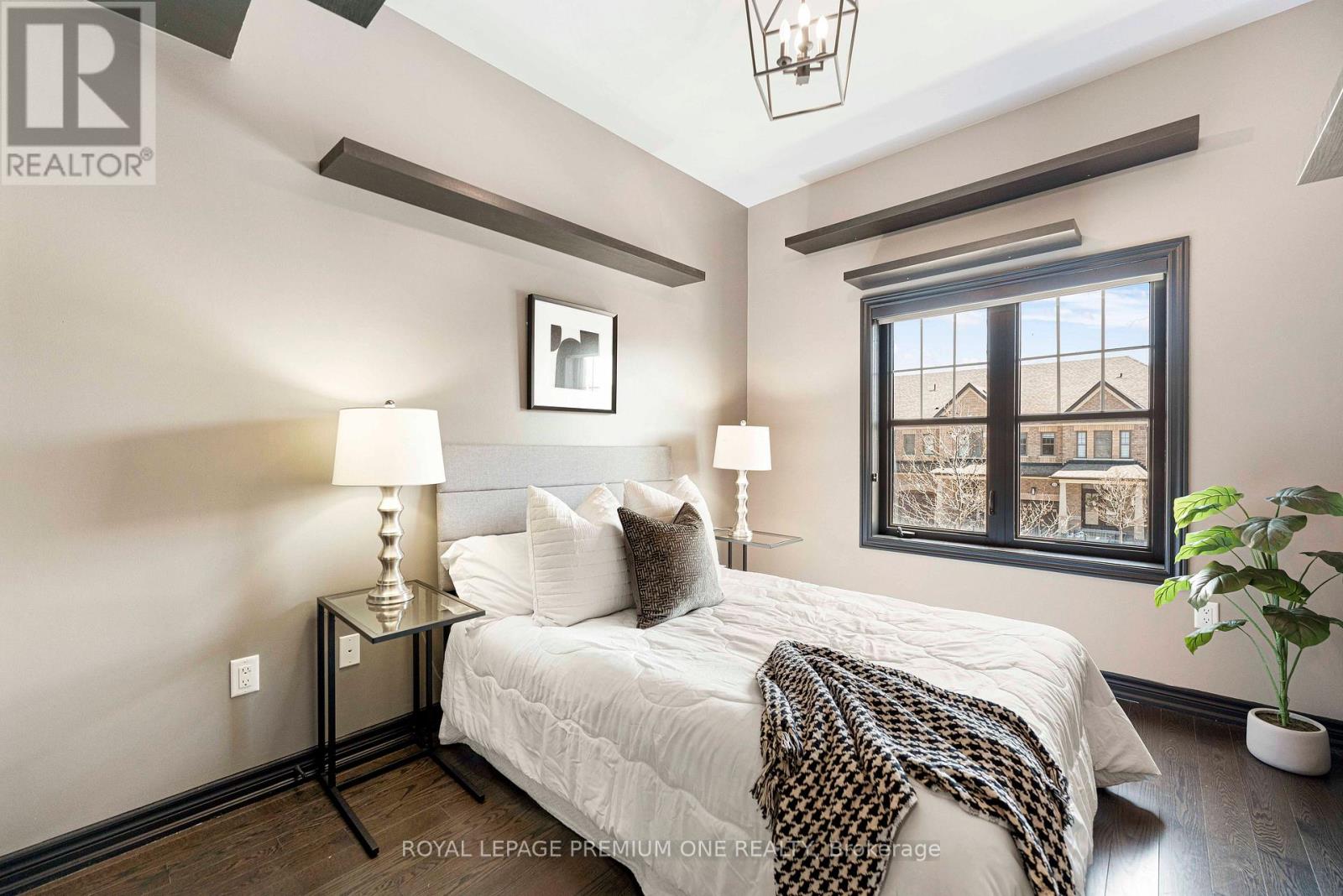 18 Morra Avenue, Caledon, Ontario  L7E 4K5 - Photo 31 - W12979468