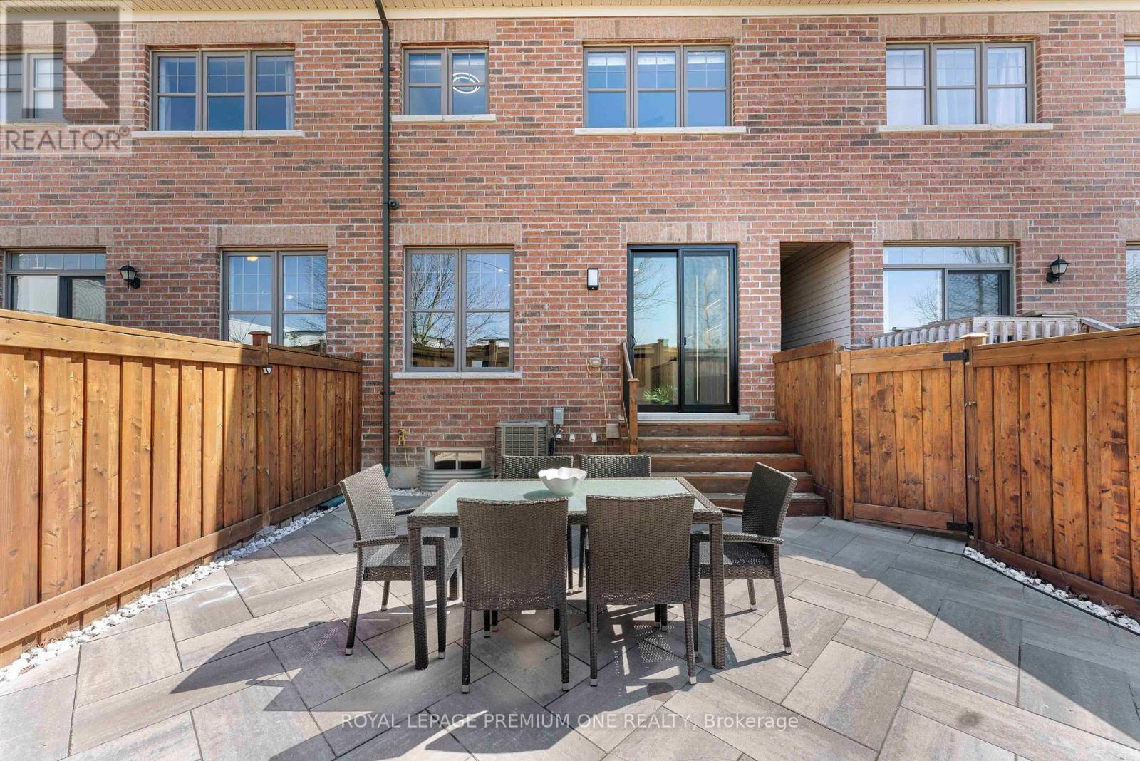 18 Morra Avenue, Caledon, Ontario  L7E 4K5 - Photo 37 - W12979468