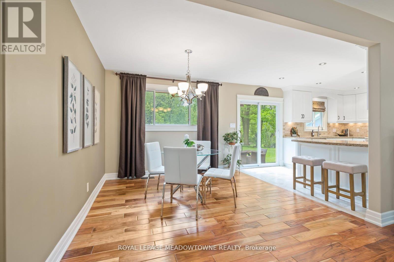 13609 Sixth Line, Halton Hills, Ontario  L0P 1H0 - Photo 20 - W12979508