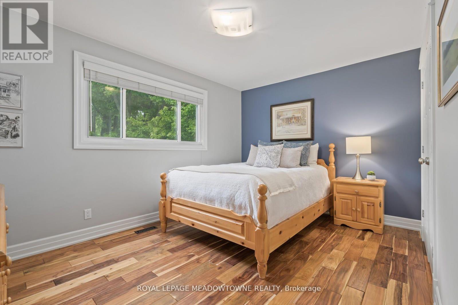 13609 Sixth Line, Halton Hills, Ontario  L0P 1H0 - Photo 24 - W12979508