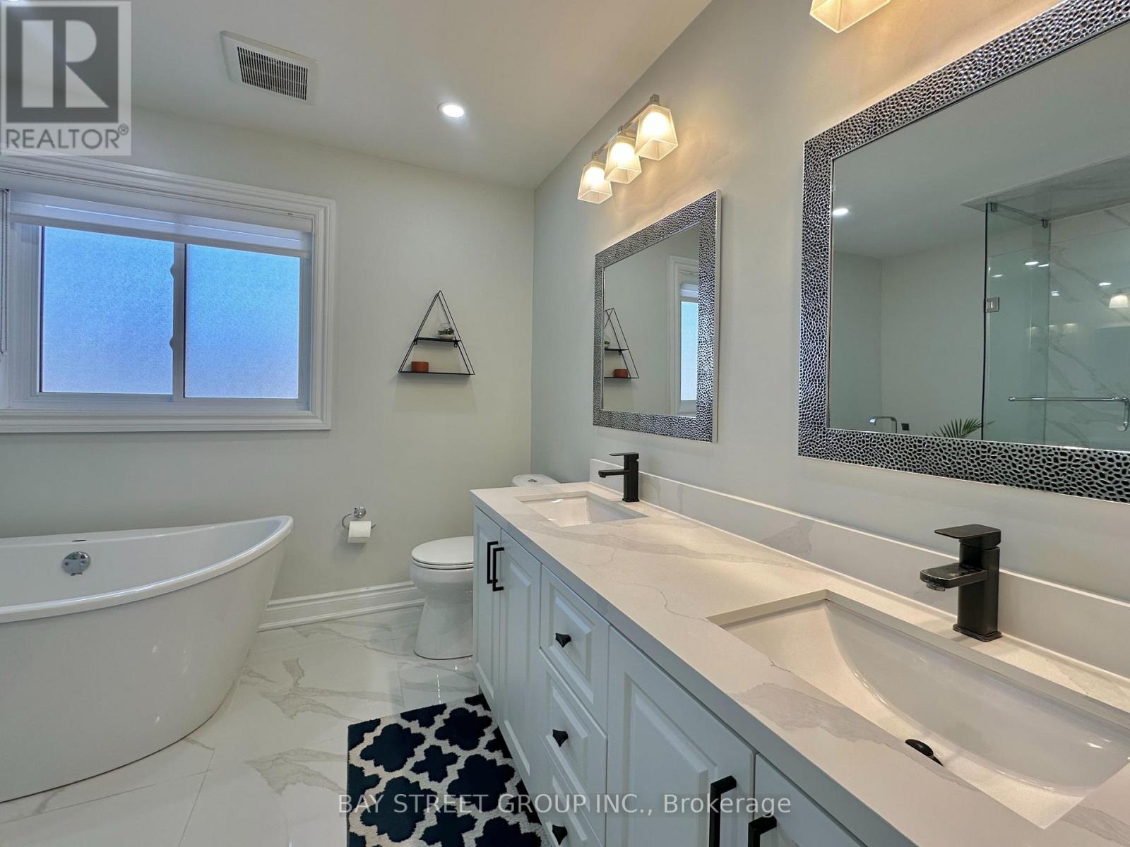 1593 Wintergrove Gardens, Mississauga, Ontario  L5M 3Z9 - Photo 15 - W12979516