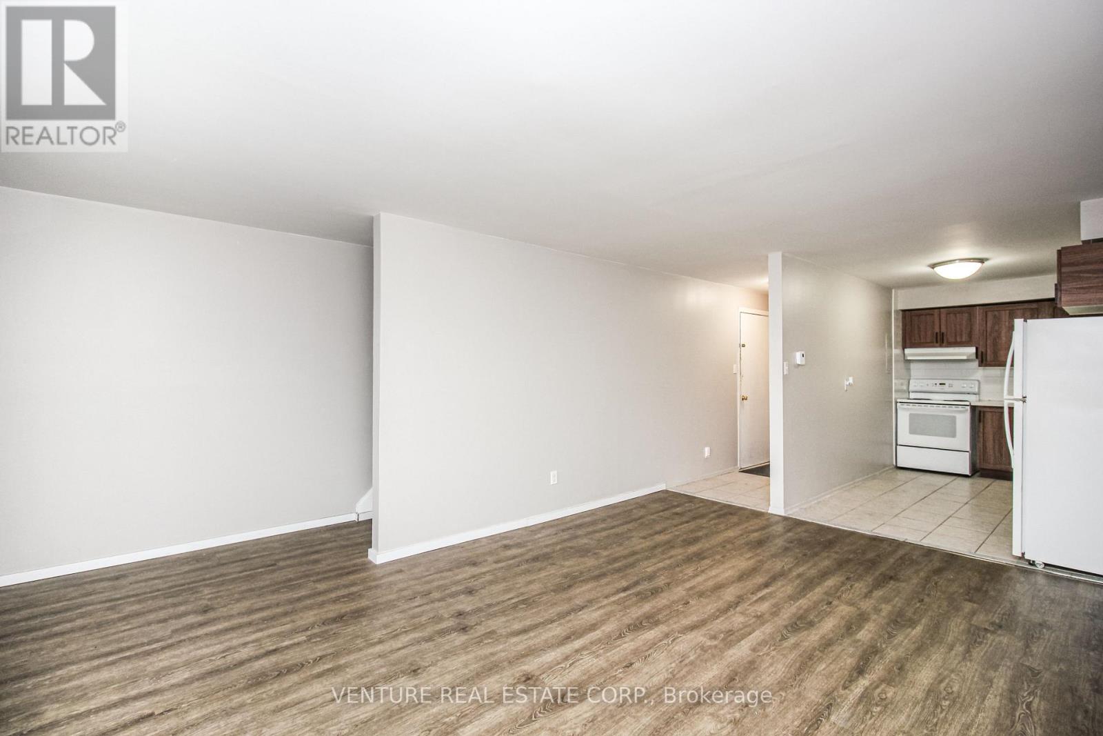 1 - 4227 Dundas Street W, Toronto, Ontario  M8X 1Y3 - Photo 2 - W12979572