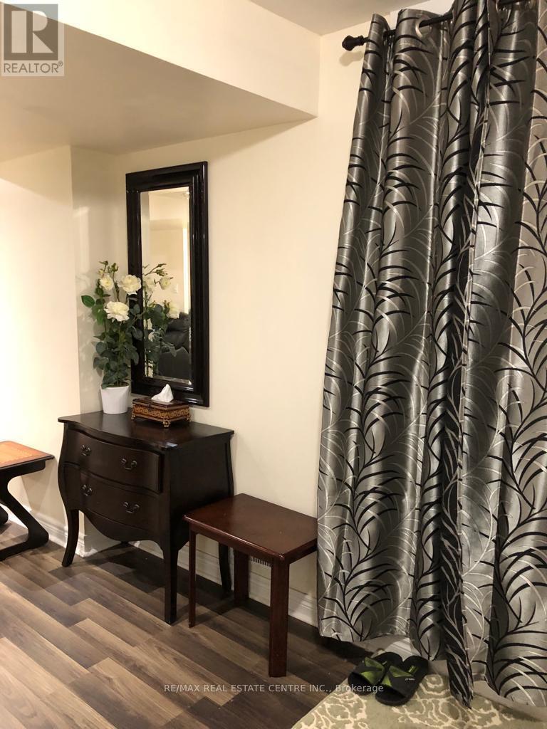 Bsmt - 316 Holmes Crescent, Milton, Ontario  L9T 0T6 - Photo 10 - W12979576