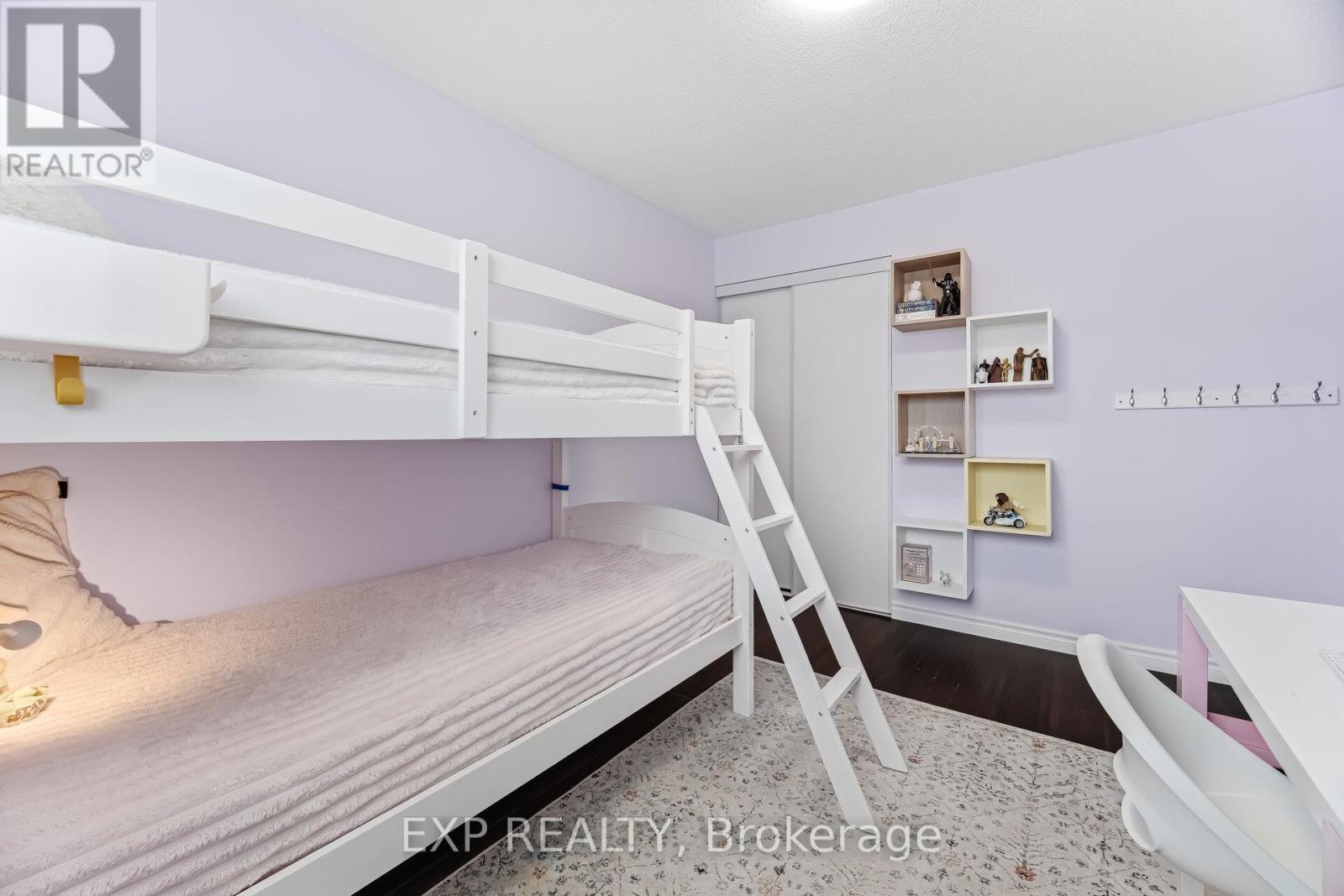 729 Carrying Place, Mississauga, Ontario  L5C 3W6 - Photo 28 - W12979596