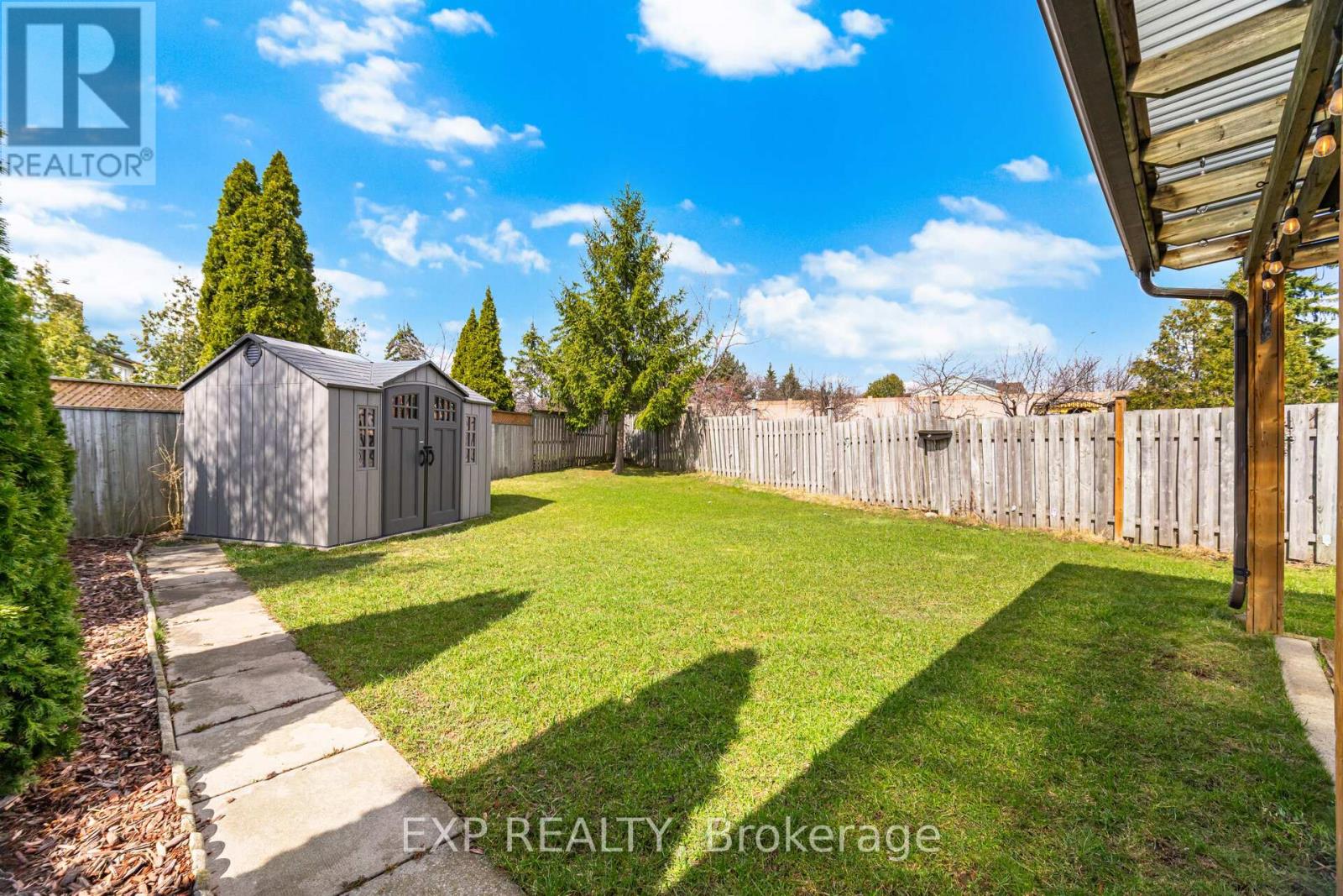 729 Carrying Place, Mississauga, Ontario  L5C 3W6 - Photo 49 - W12979596