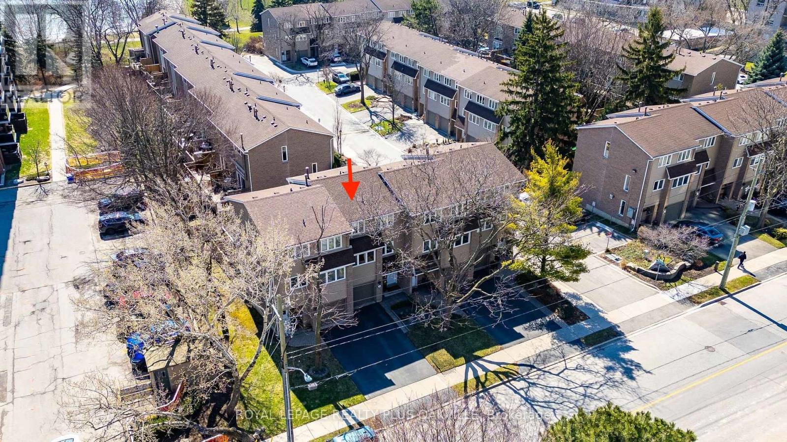 2224 Marine Drive, Oakville, Ontario  L6L 1C1 - Photo 43 - W12979598