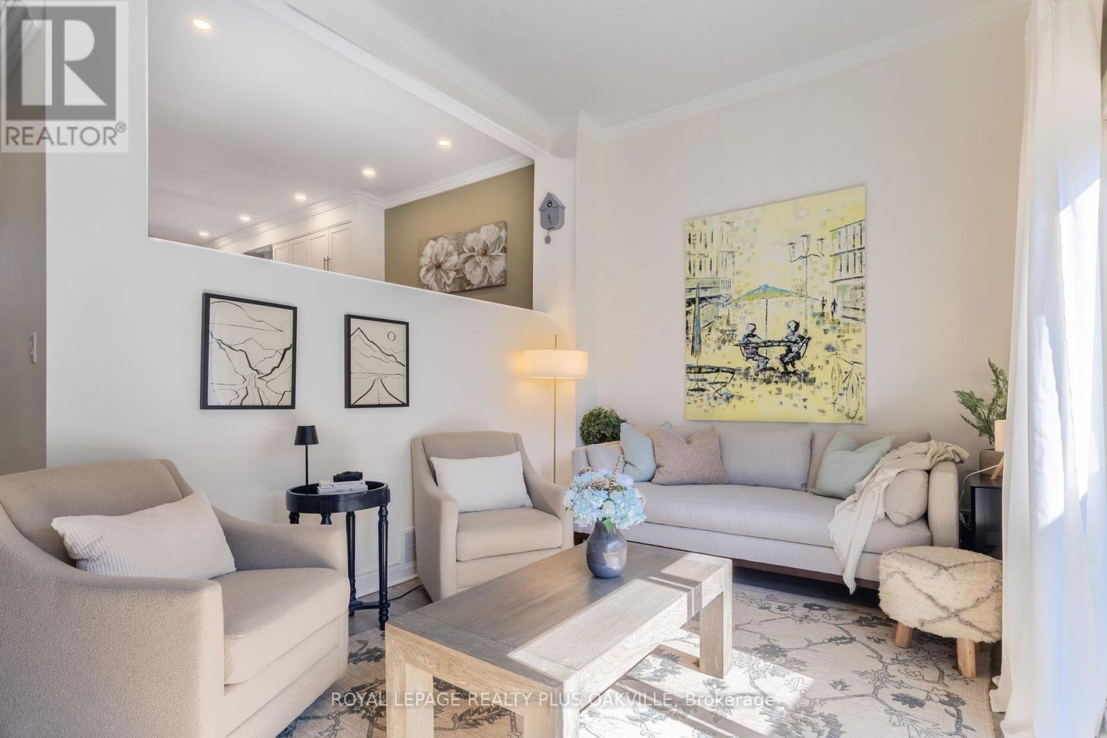 2224 Marine Drive, Oakville, Ontario  L6L 1C1 - Photo 7 - W12979598