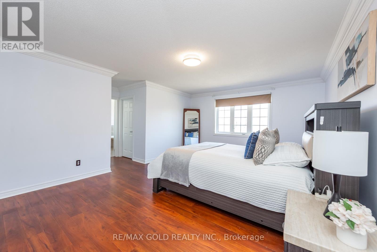 36 Tatra Crescent, Brampton, Ontario  L6Y 0K6 - Photo 23 - W12979602