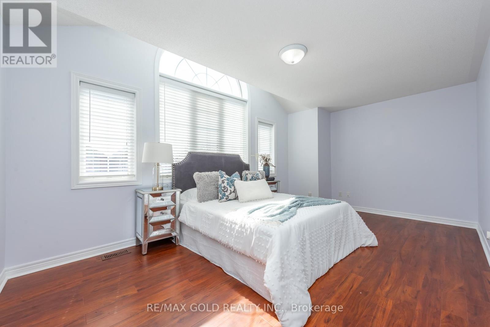 36 Tatra Crescent, Brampton, Ontario  L6Y 0K6 - Photo 26 - W12979602