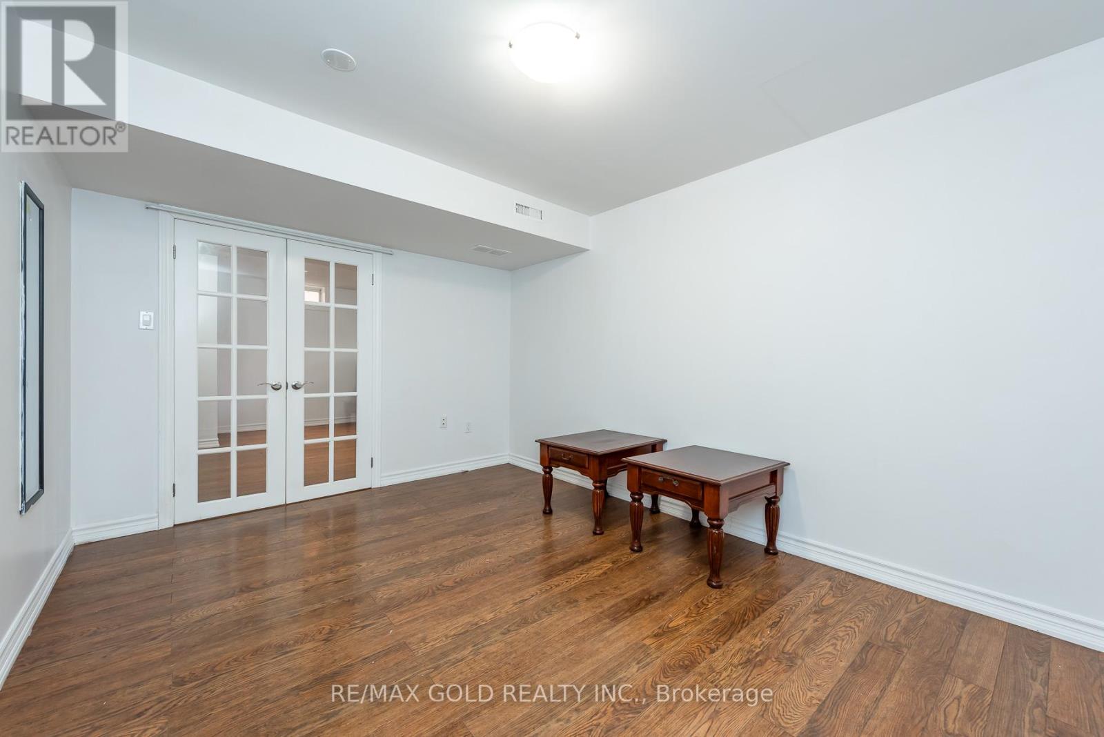 36 Tatra Crescent, Brampton, Ontario  L6Y 0K6 - Photo 41 - W12979602