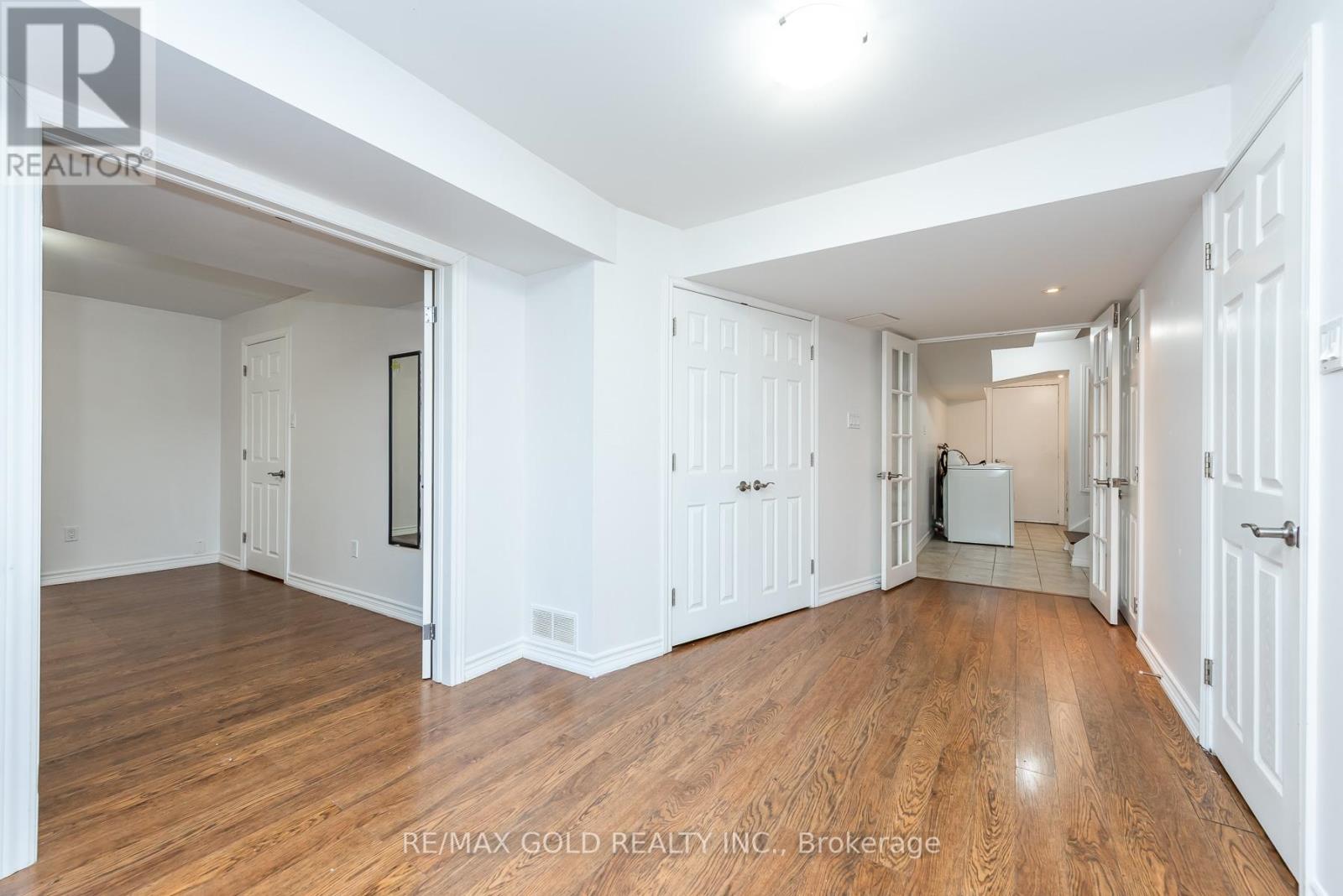 36 Tatra Crescent, Brampton, Ontario  L6Y 0K6 - Photo 46 - W12979602