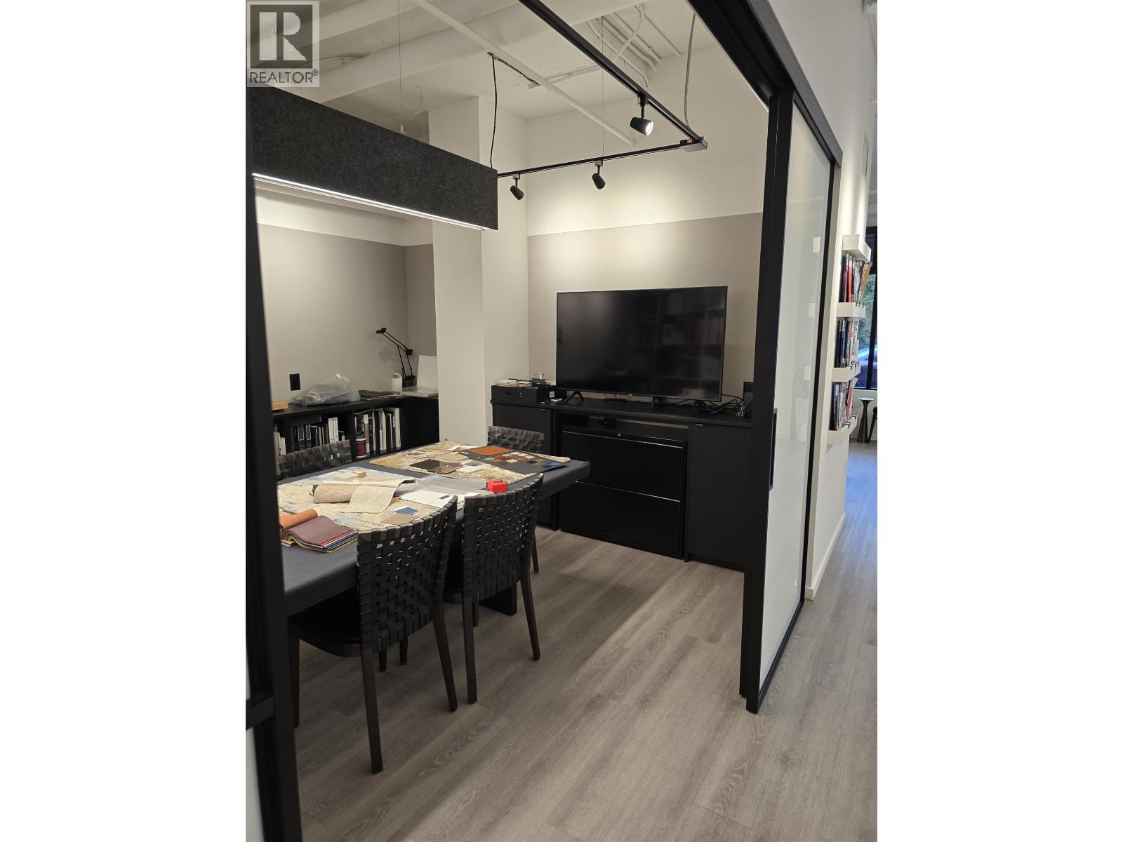 3327 W 4th Avenue, Vancouver, British Columbia  V6R 1N6 - Photo 11 - C8070226