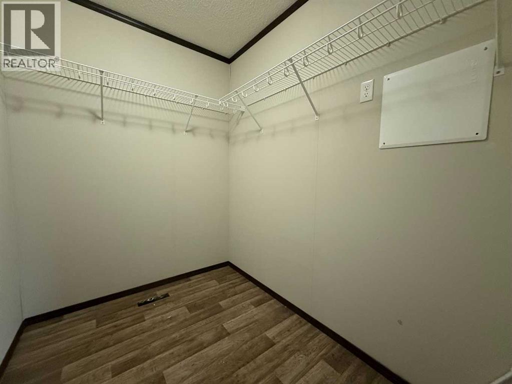 109 Card Crescent, Fort Mcmurray, Alberta  T9K 2H6 - Photo 10 - A2286769