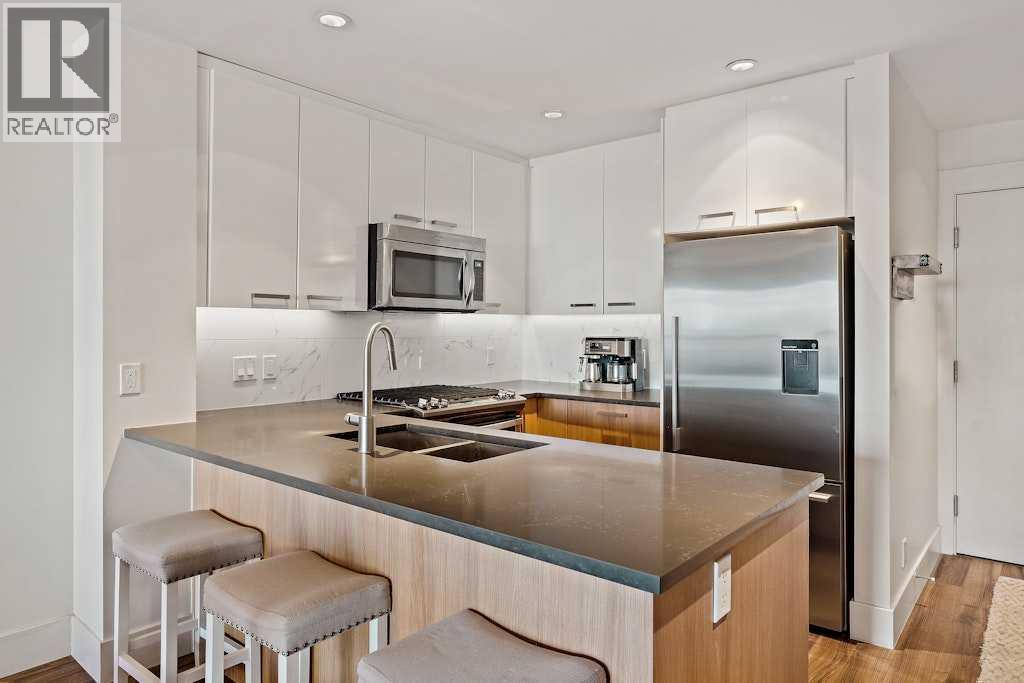 313, 510 Edmonton Trail Ne, Calgary, Alberta  T2E 3H1 - Photo 4 - A2287472