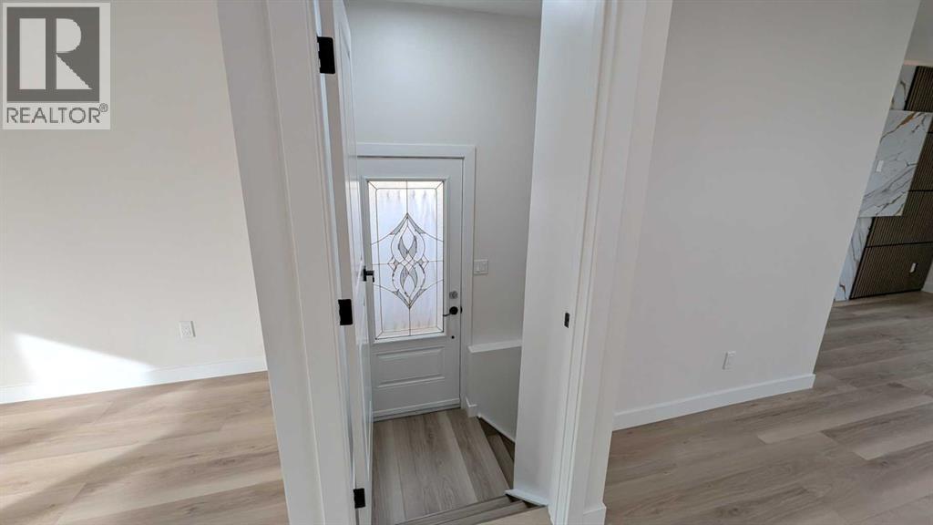 4 Harvey Place Sw, Calgary, Alberta  T2V 3A5 - Photo 19 - A2289807