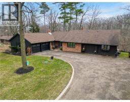 51 PARK RD N/S Road S, grimsby, Ontario