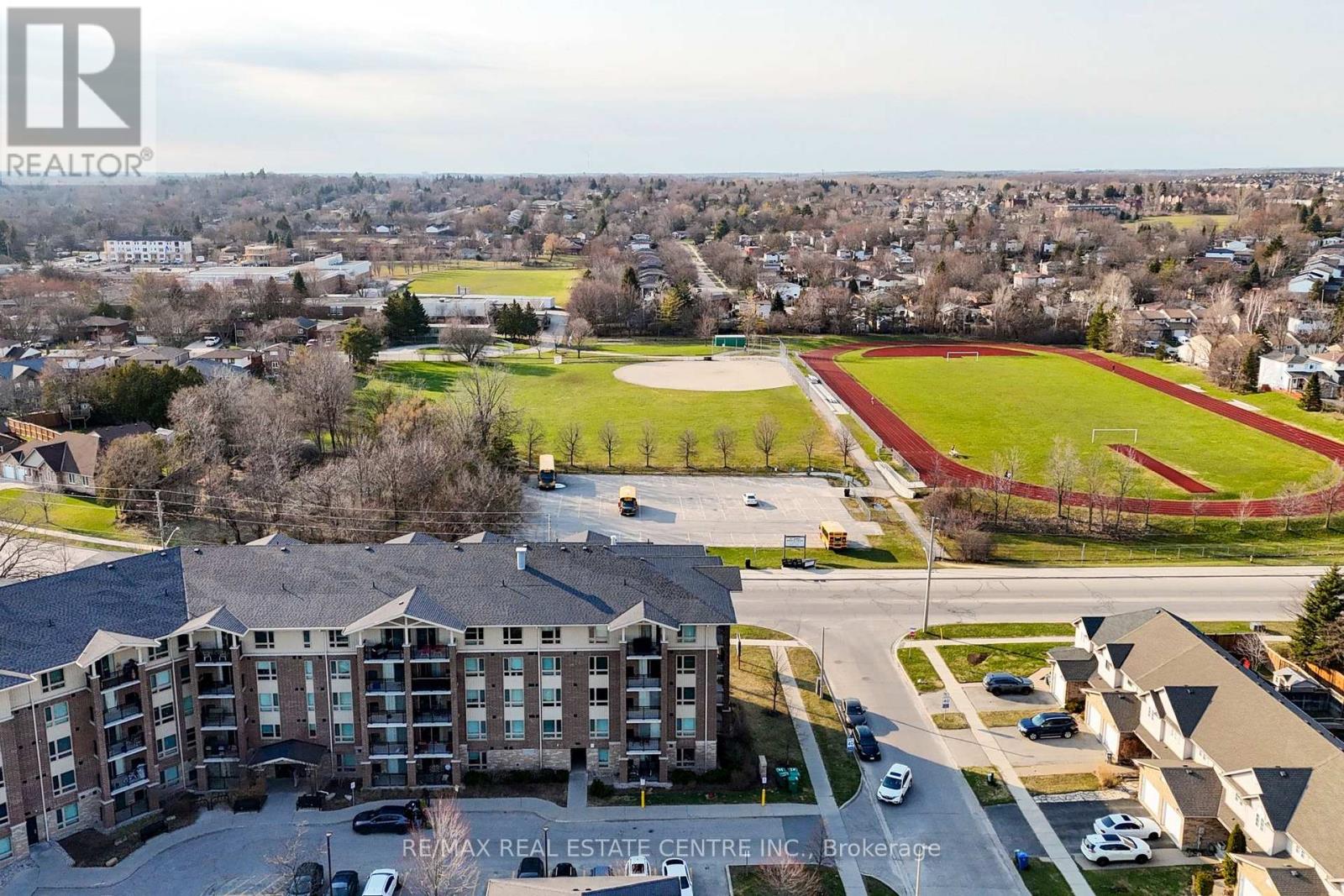 50 - 31 Schroder Crescent, Guelph, Ontario  N1E 7M6 - Photo 37 - X12979404