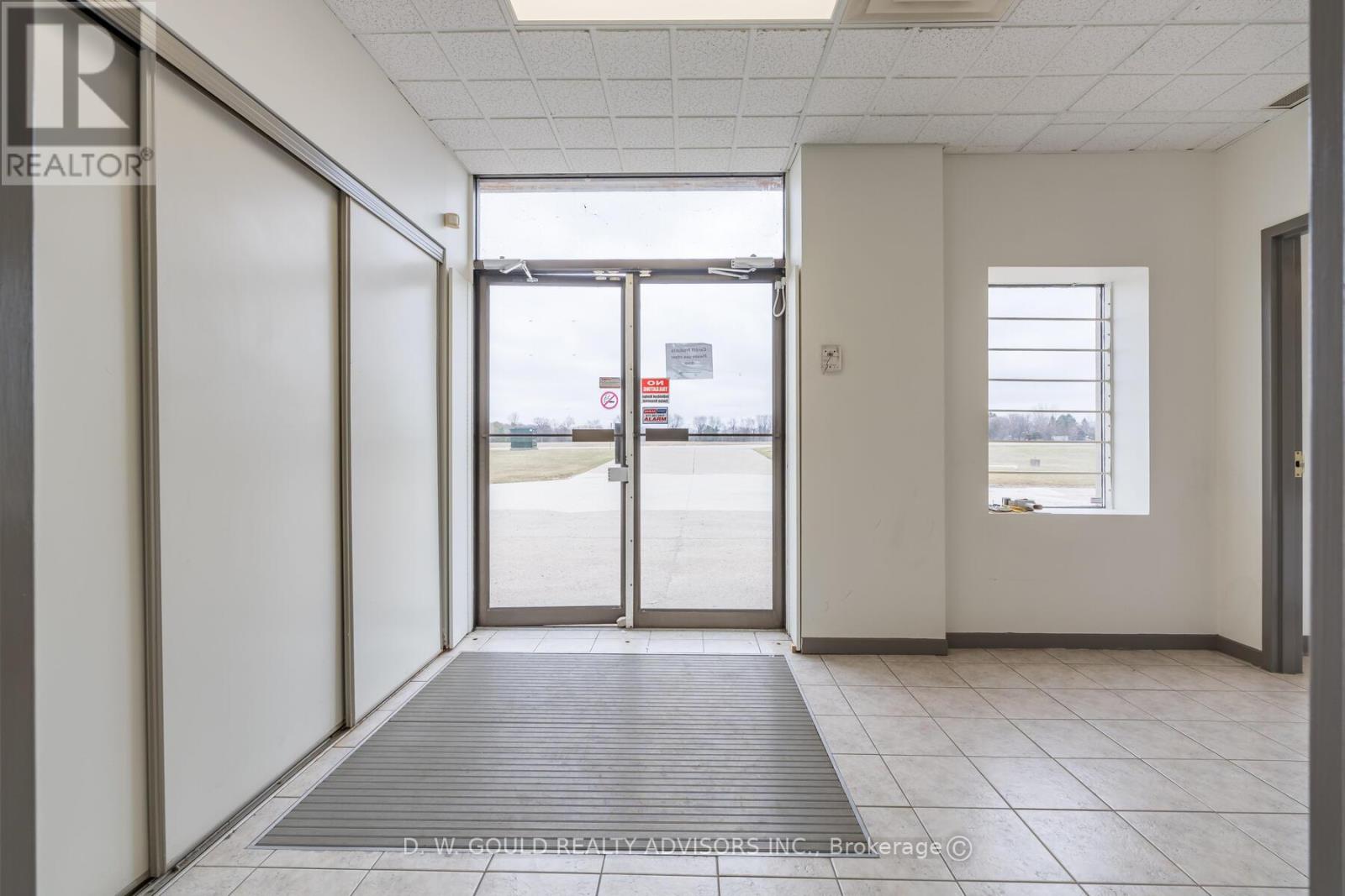 1425 Creamery Road, London East, Ontario  N5V 5B3 - Photo 24 - X12979478