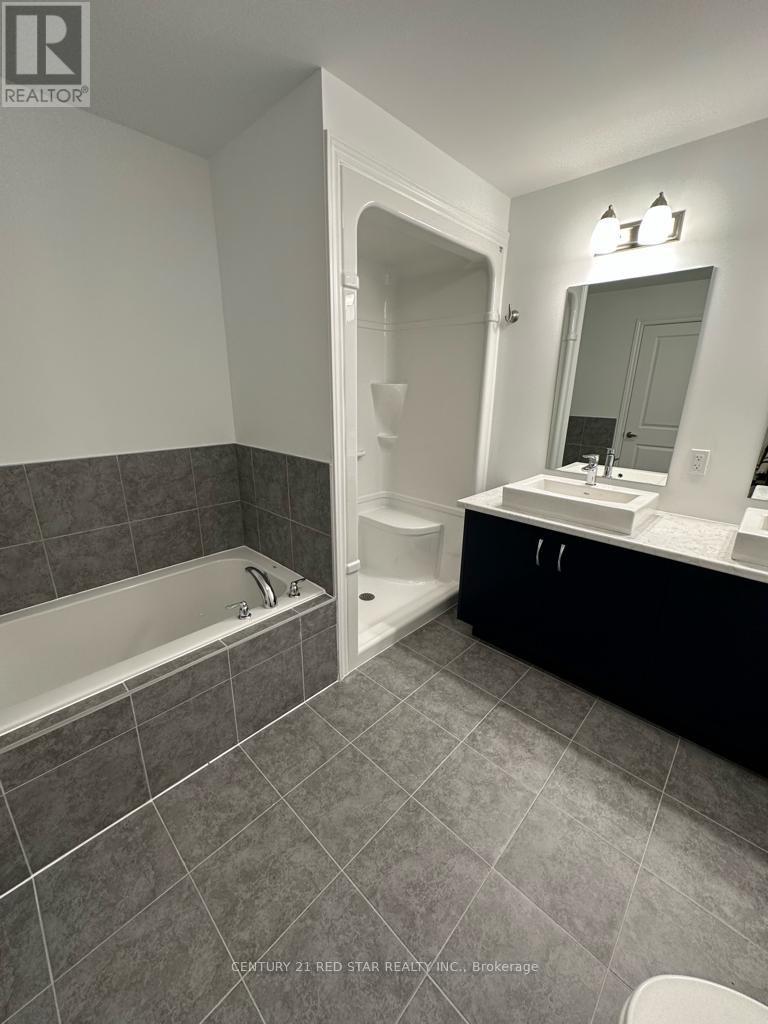 18 Bradley Avenue, Welland, Ontario  L3B 0K1 - Photo 21 - X12979536