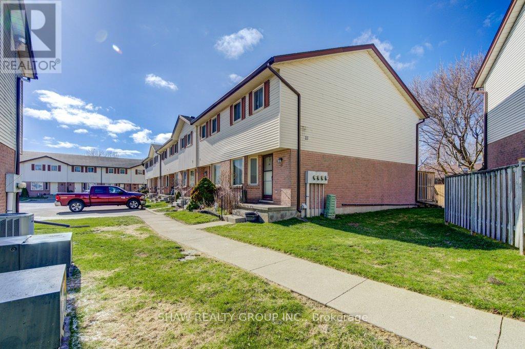 21 - 1093 Nellis Street, Woodstock, Ontario  N4T 1P5 - Photo 6 - X12979566