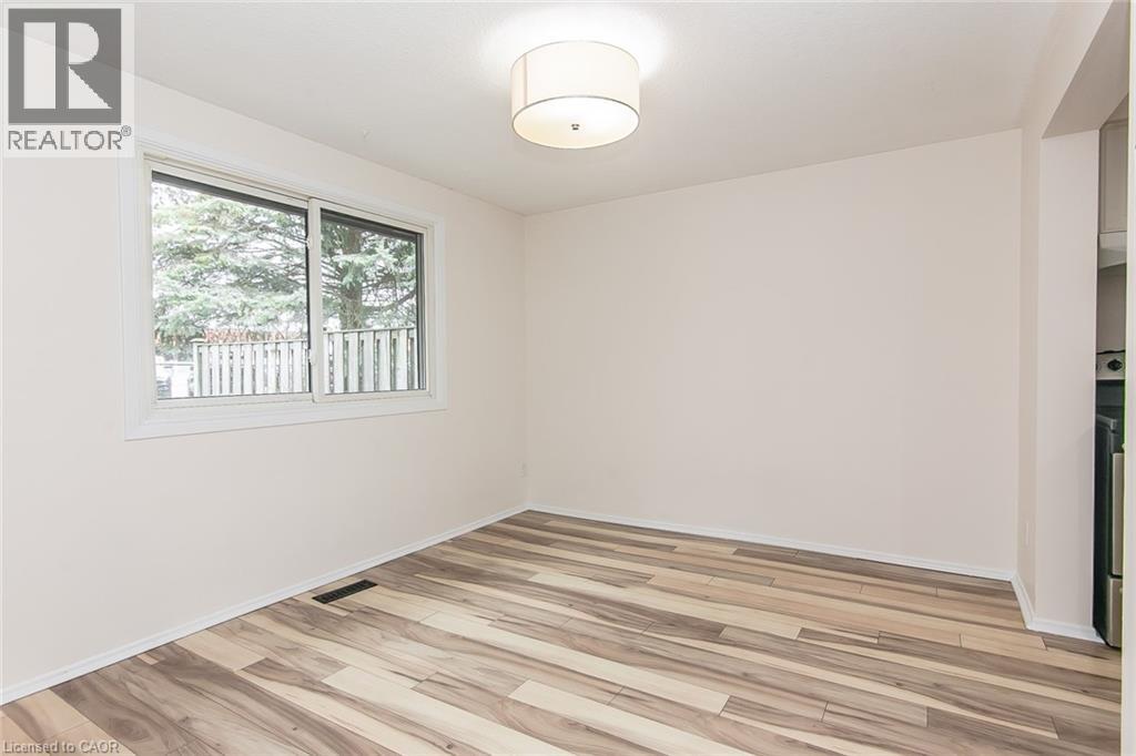 279 Sandowne Drive Unit# 7, Waterloo, Ontario N2K 2C1 - Photo 12 - 40805811